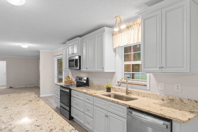 1585 Stone Ave., Little River, SC 29566