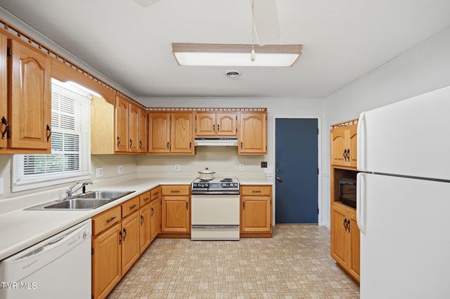 135 Unaka Subdivision Road, Elizabethton, TN 37643