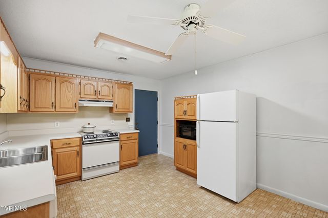 135 Unaka Subdivision Road, Elizabethton, TN 37643