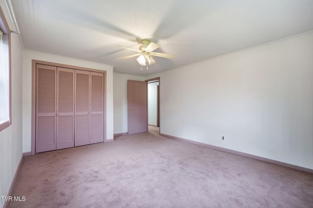135 Unaka Subdivision Road, Elizabethton, TN 37643