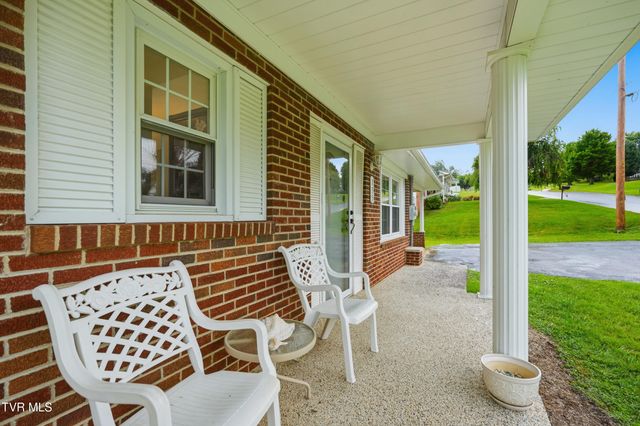 135 Unaka Subdivision Road, Elizabethton, TN 37643