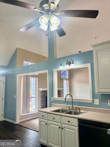 207 Pebblebrook E, Warner Robins, GA 31088
