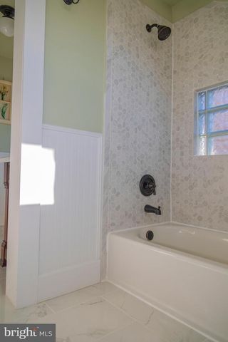 311 E LAKE AVE, Baltimore, MD 21212