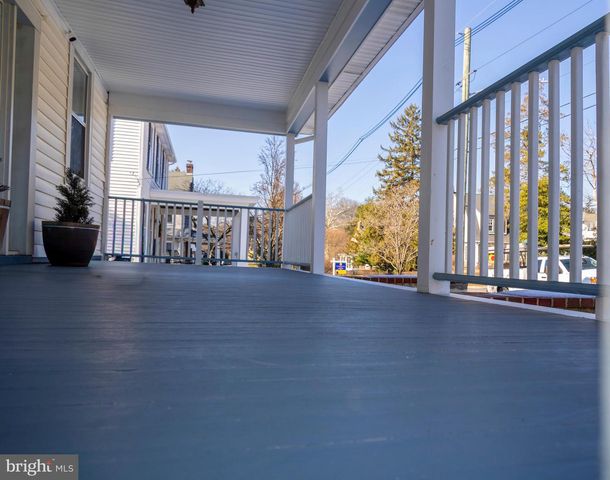 311 E LAKE AVE, Baltimore, MD 21212