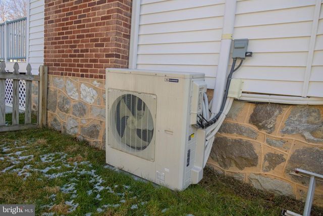 311 E LAKE AVE, Baltimore, MD 21212