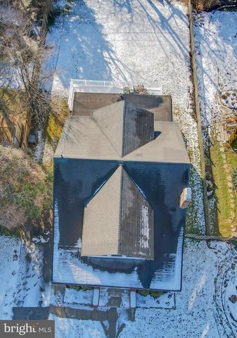 311 E LAKE AVE, Baltimore, MD 21212