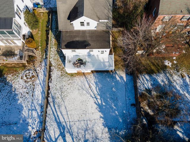 311 E LAKE AVE, Baltimore, MD 21212