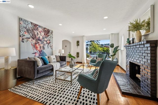 816 TALBOT AVENUE, Albany, CA 94706