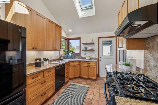 816 TALBOT AVENUE, Albany, CA 94706