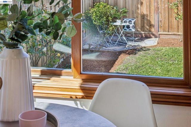 816 TALBOT AVENUE, Albany, CA 94706