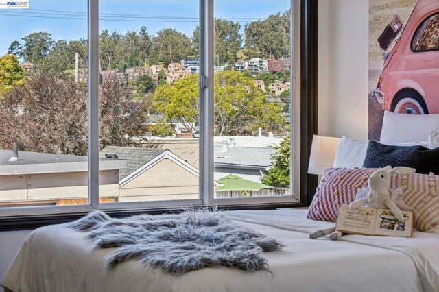 816 TALBOT AVENUE, Albany, CA 94706