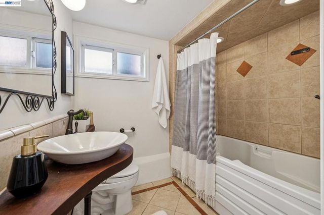 816 TALBOT AVENUE, Albany, CA 94706