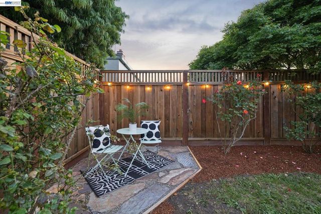 816 TALBOT AVENUE, Albany, CA 94706