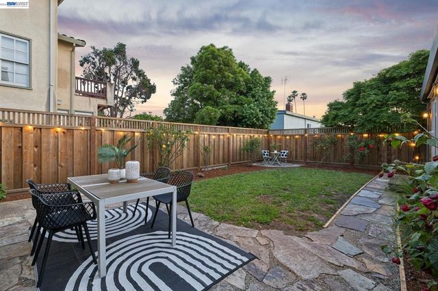 816 TALBOT AVENUE, Albany, CA 94706