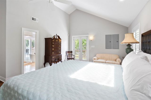 14009 W Hughes Road, Dickinson, TX 77539