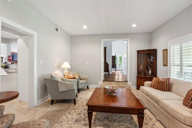 14009 W Hughes Road, Dickinson, TX 77539