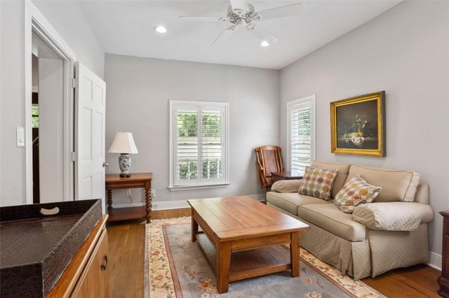 14009 W Hughes Road, Dickinson, TX 77539