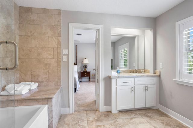 14009 W Hughes Road, Dickinson, TX 77539