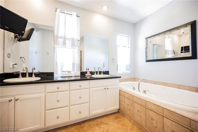 49 Strada Principale, Henderson, NV 89011