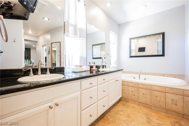 49 Strada Principale, Henderson, NV 89011