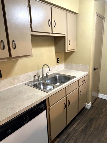 6402 Del Monte Drive 54, Houston, TX 77057