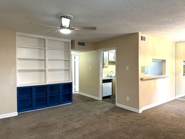 6402 Del Monte Drive 54, Houston, TX 77057