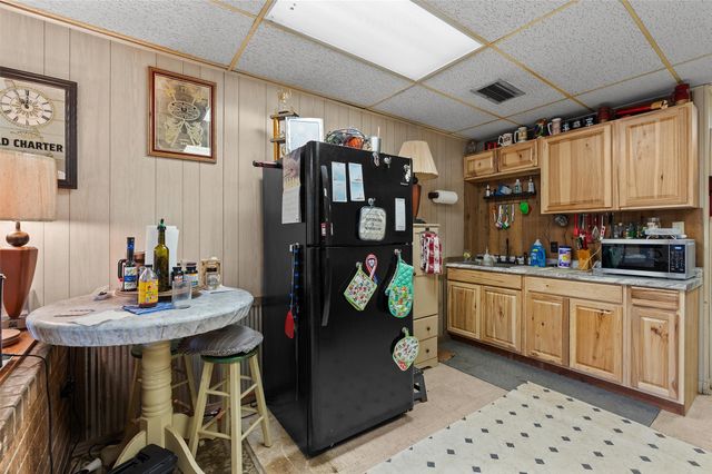 300 Martin, Lone Star, TX 75668