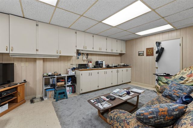 300 Martin, Lone Star, TX 75668