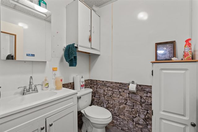 300 Martin, Lone Star, TX 75668