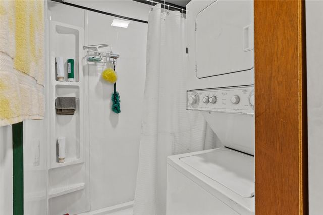 300 Martin, Lone Star, TX 75668