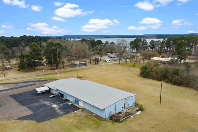 300 Martin, Lone Star, TX 75668