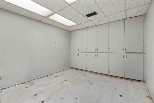 300 Martin, Lone Star, TX 75668