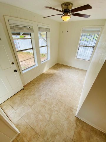 6501 Ponca ST B, Austin, TX 78741