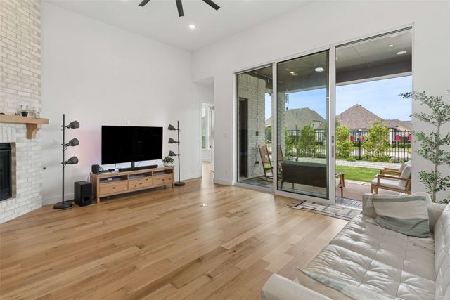 1939 Apple Tree Drive, Rockwall, TX 75087