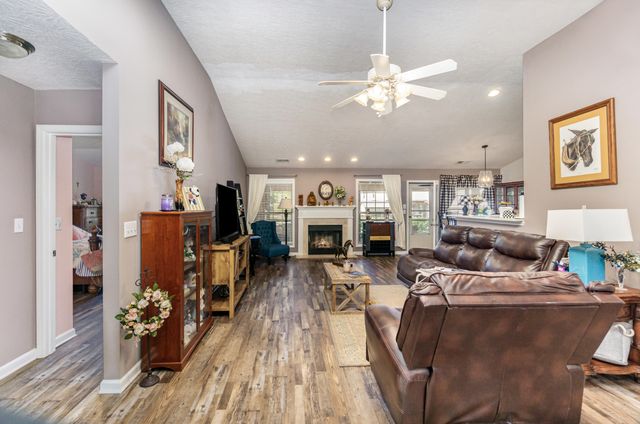 235 Ransom Trace, Georgetown, KY 40324