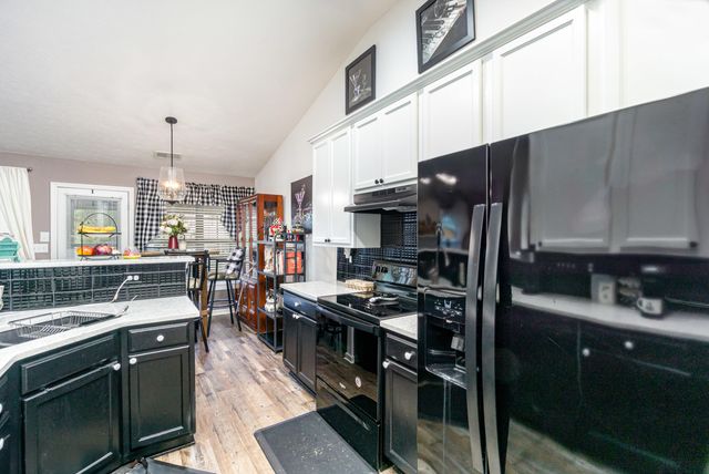 235 Ransom Trace, Georgetown, KY 40324