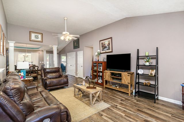 235 Ransom Trace, Georgetown, KY 40324