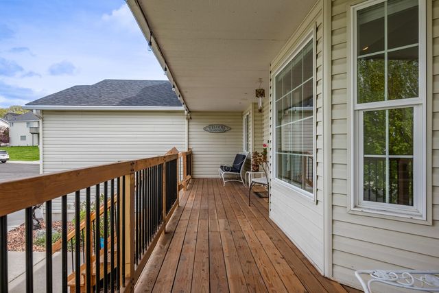 1015 N Fox Ridge Rd, Medical Lake, WA 99022