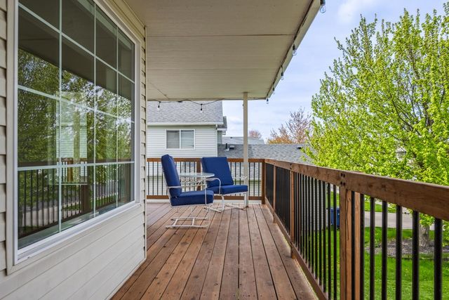 1015 N Fox Ridge Rd, Medical Lake, WA 99022