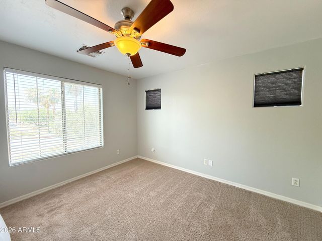3998 W Roundabout Circle, Chandler, AZ 85226