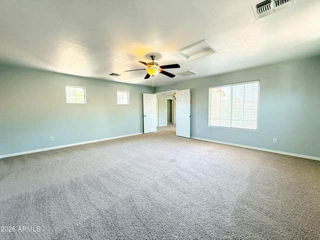 3998 W Roundabout Circle, Chandler, AZ 85226