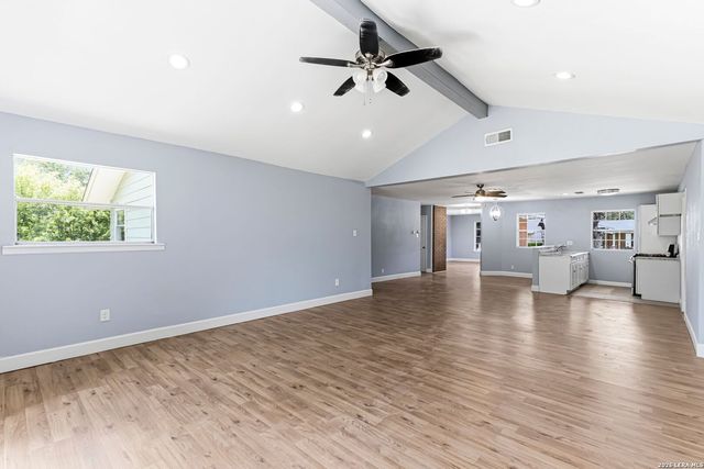4623 OLD COACH LN, San Antonio, TX 78220
