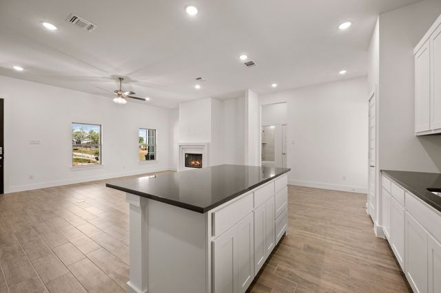 211 CR-4690, Boyd, TX 76023