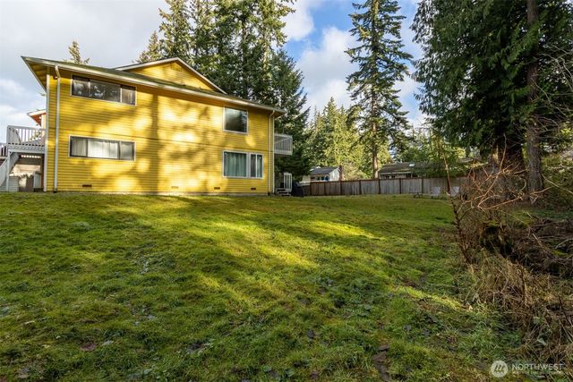 14025 61st Place W, Edmonds, WA 98026