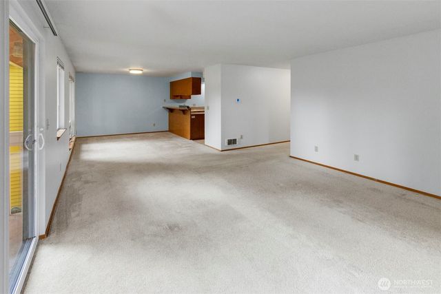 14025 61st Place W, Edmonds, WA 98026