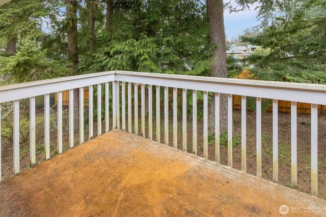14025 61st Place W, Edmonds, WA 98026