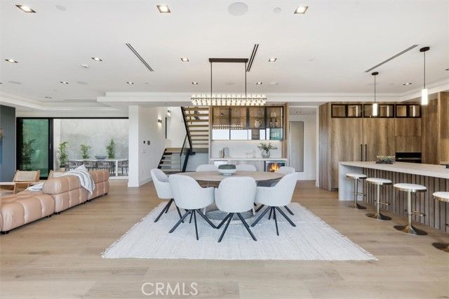 16800 Oak View, Encino (los Angeles), CA 91436