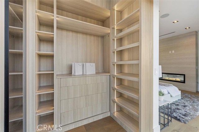 16800 Oak View, Encino (los Angeles), CA 91436