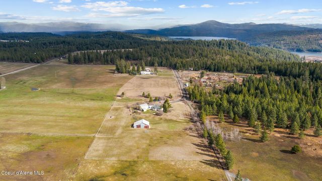 8827 W Carnie RD, Coeur D'alene, ID 83814