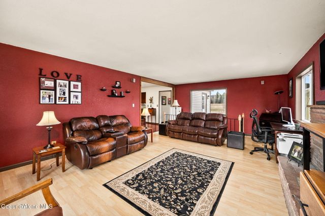 8827 W Carnie RD, Coeur D'alene, ID 83814